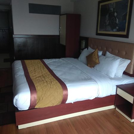 Oakdane Resort Дарджилинг Екстериор снимка