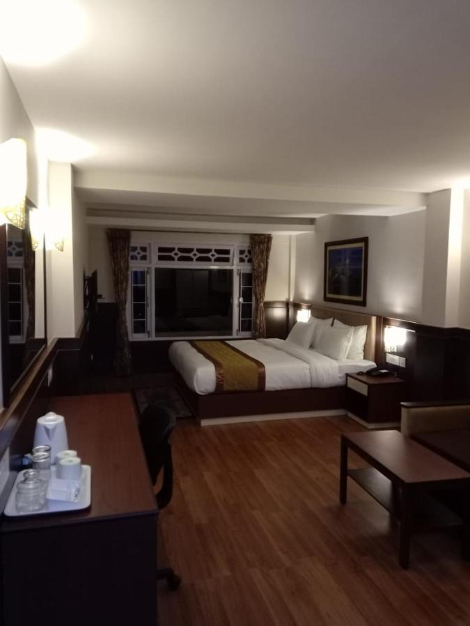 Oakdane Resort Дарджилинг Екстериор снимка